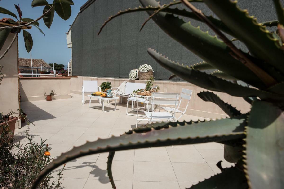 شقة Terrazzo Siciliano ريبوسْتو المظهر الخارجي الصورة