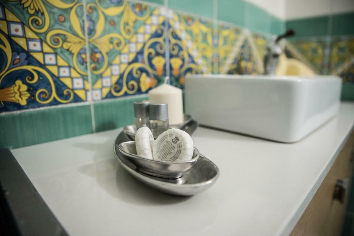 شقة Terrazzo Siciliano ريبوسْتو المظهر الخارجي الصورة
